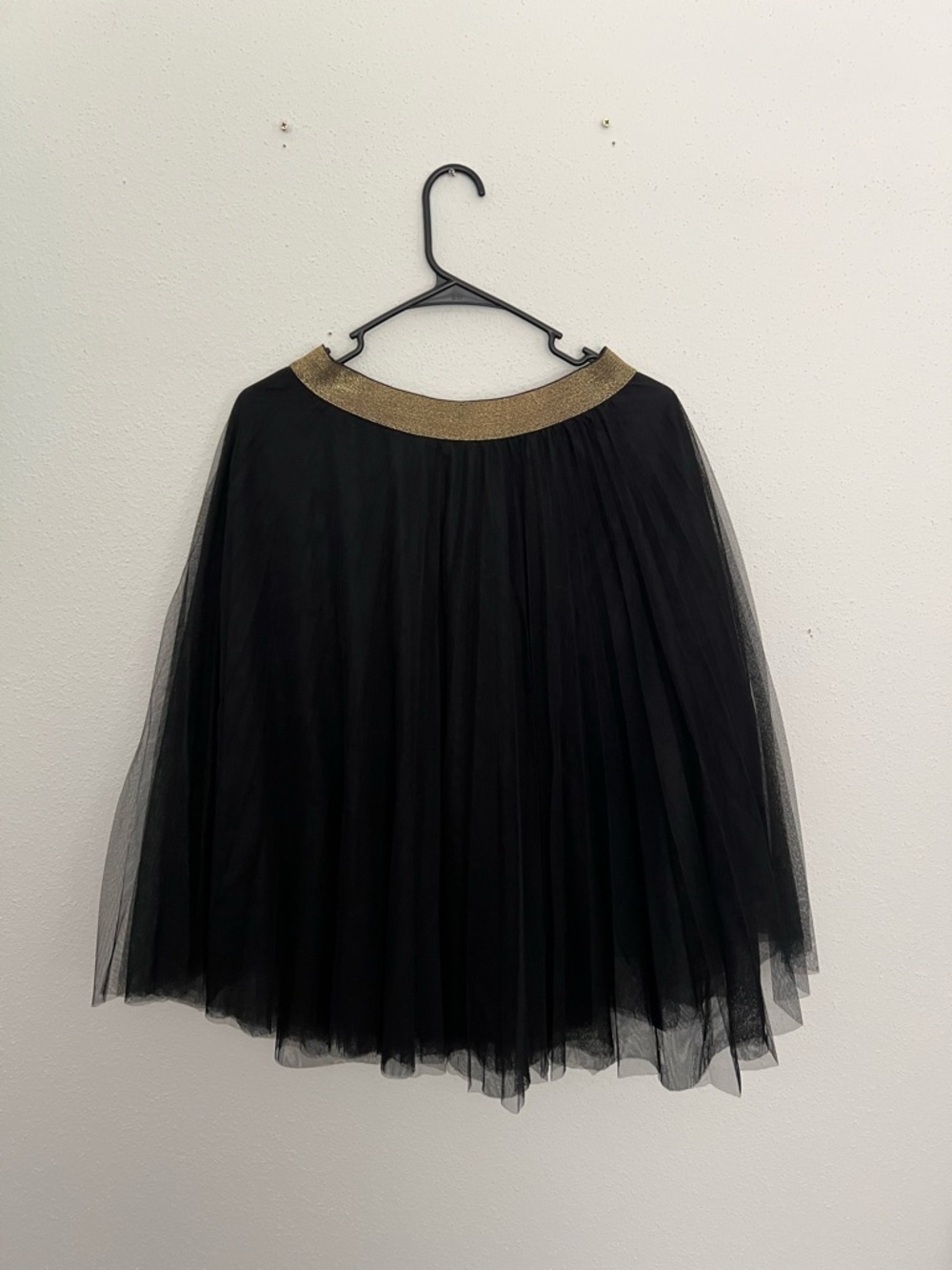Charlotte Russe Black Tulle Skirt with Gold Waistband